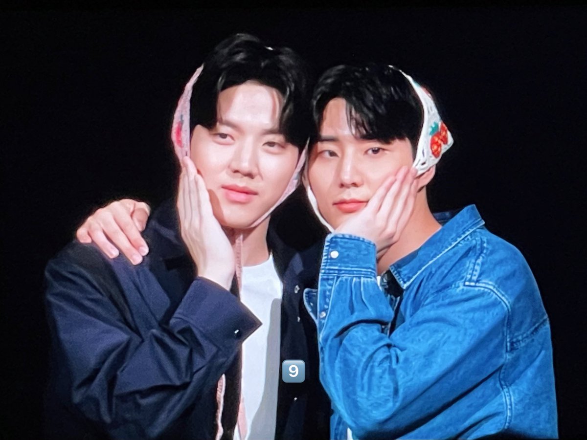 240428 #데이식스 #영케이 #도운 🍓🎀🤍