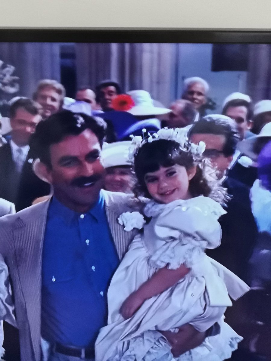 Just caught the end of Three Men and a Little Lady. Who doesn't love a bit of Tom Selleck on a Sunday afternoon!! 🤩🥰🤗