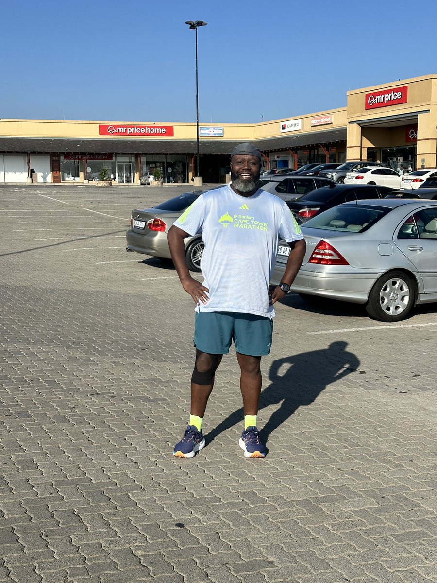 Morning run with the Midrand Crew. I always love running the Garden Route. #RunningWithTumiSole #IPaintedMyRun #FetchYourBody2024 #TrapNLos #RunningWithLulubel #Midcrew #MentalHealthMatters