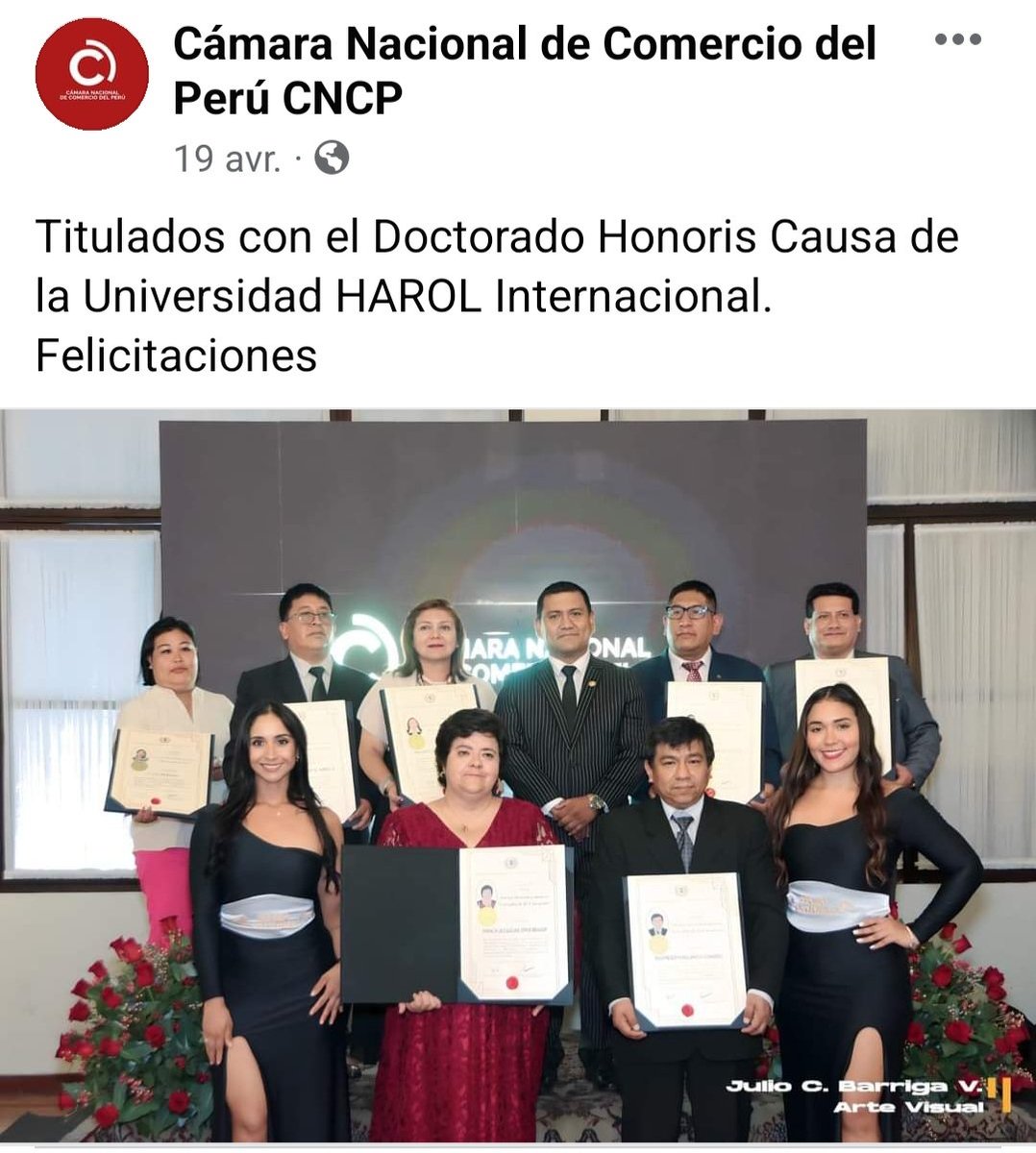 ¿Instituciones venden Doctorado Honoris Causa? Recuerda que es un reconociemiento, otorgado por las Universidades a personalidades destacadas no a cualquiera. No es grado académico ni titulo. Si pagas por él te han estafado, no seas parte del problema. @SuneduPeru @ConcytecPeru