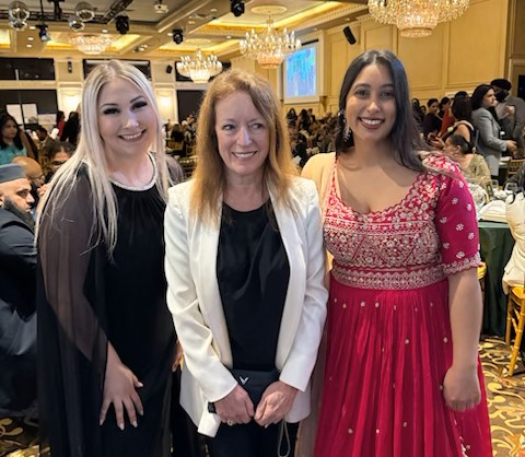 South Asian Community Hub (@sach_bc) supports men & women experiencing challenges from substance use, mental health, or socioeconomic hardship. I was deeply touched by the success stories I heard at the SACH Gala. This is valuable work & needs to be done.