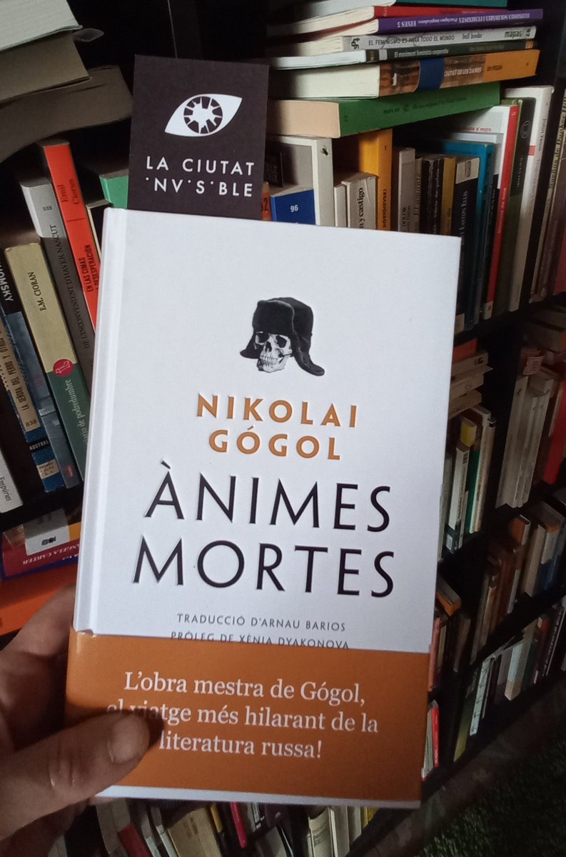 El meu autoregal de #SantJordi 'Ànimes mortes' de Nikolai Gógol de la meravellosa col·lecció Bernat Metge Universal de @CasaClassics amb traducció d'Arnau Barios i pròleg de Xènia Dyakonova Perquè sempre és una bona idea tornar als clàssics russos 🖤