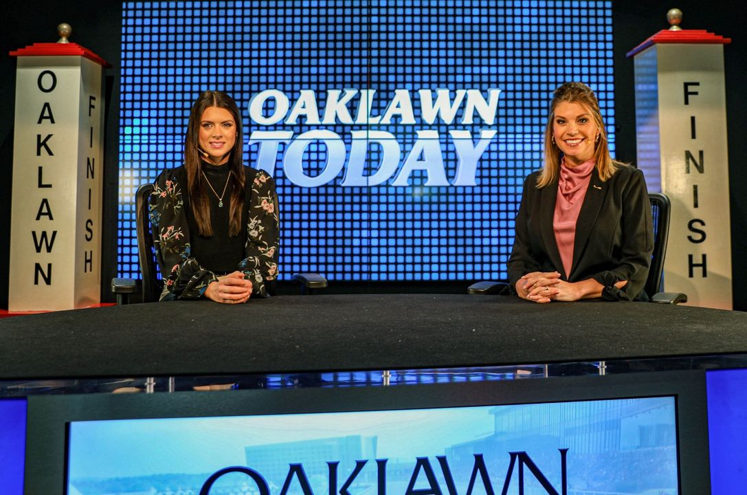 Watch the #OaklawnToday pre-race analysis show hosted by Oaklawn's Nancy Holthus & Crystal Conning. The program is scheduled to begin every race day at approximately 11:10AM, 90 minutes before the scheduled post time of the first race! oaklawn.com/racing/oaklawn…