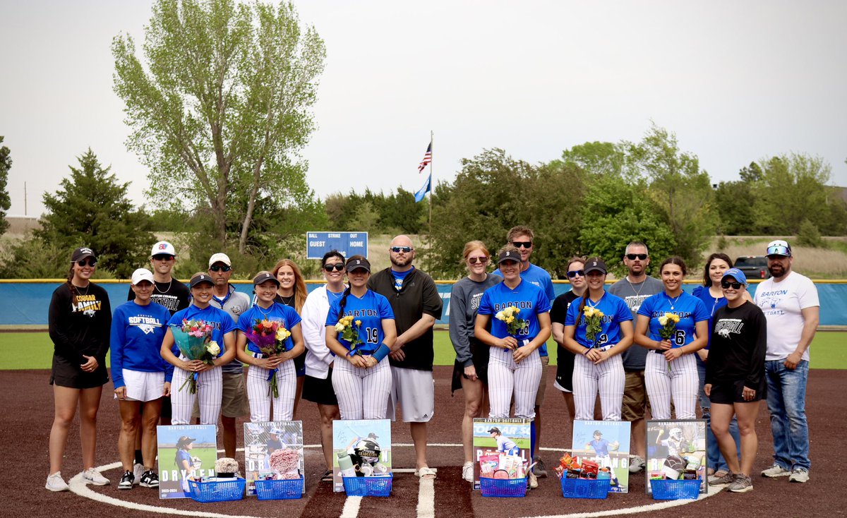 BCCSoftball's tweet photo. Thankful for the imprint they have left on Barton Softball🤘🏼

But we’re not done yet!

| #family | #RFC4EVER🐾 | https://t.co/6ickFHkvbE