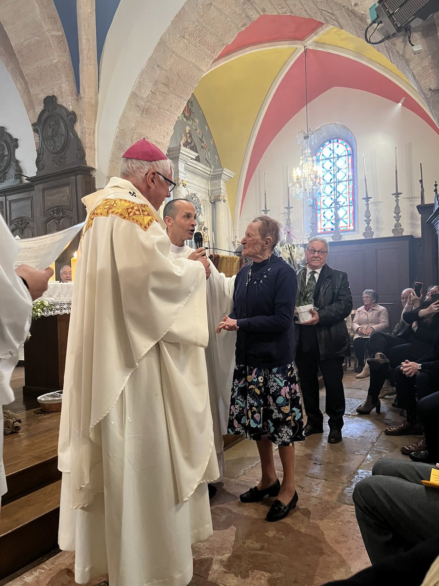 Inauguration de la merveilleuse restauration de l’église Saint-Marc de Premeaux-Prissey. Un joyau du patrimoine de la Côte de Nuits sauvé de l’usure du temps grâce à la volonté de son maire Hubert Chetta et du conseil municipal.