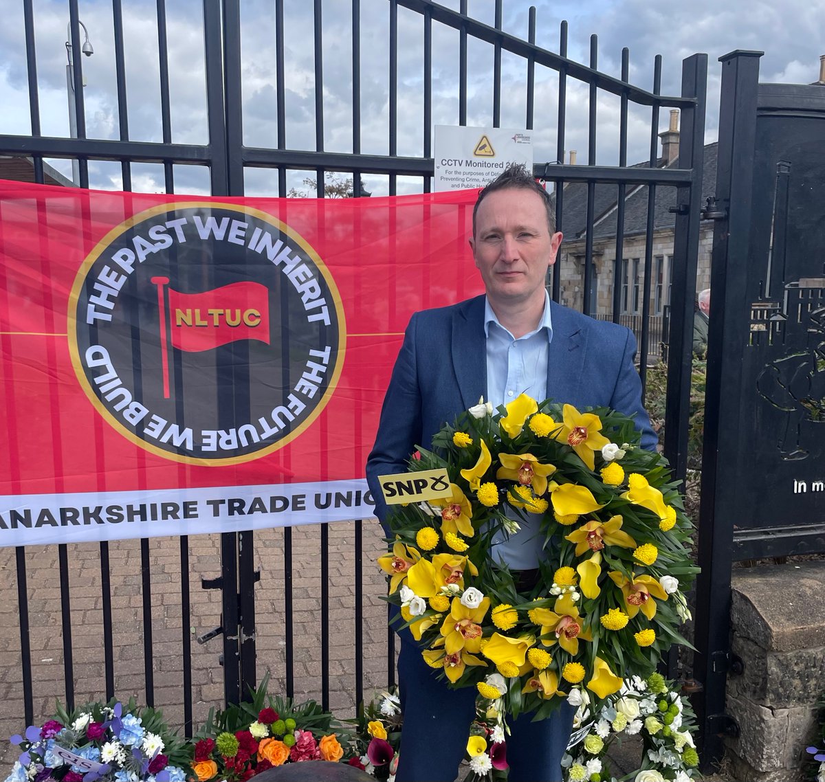 Privileged to attend and lay a wreath at the International Worker’s Memorial event at @SummerleeMuseum this afternoon. My thanks to the North Lanarkshire Trade Union Council for organising the event. ‘The Past we Inherit, the Future we Build’ #IWMD24