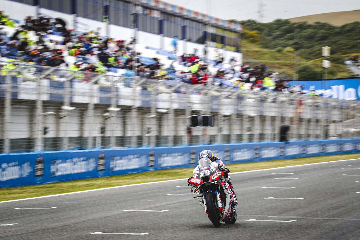 Foi um senhor arranque, partindo do 14.º até chegar ao top 10 com um bom resultado, e foi mesmo a melhor Aprilia em Jerez com um 8.ºlugar.

Ainda assim, grande mérito do Miguel Oliveira. 

O Falcão tem mérito próprio! 👏🏻🇵🇹
#Turma88 #MotoGP #SpanishGP