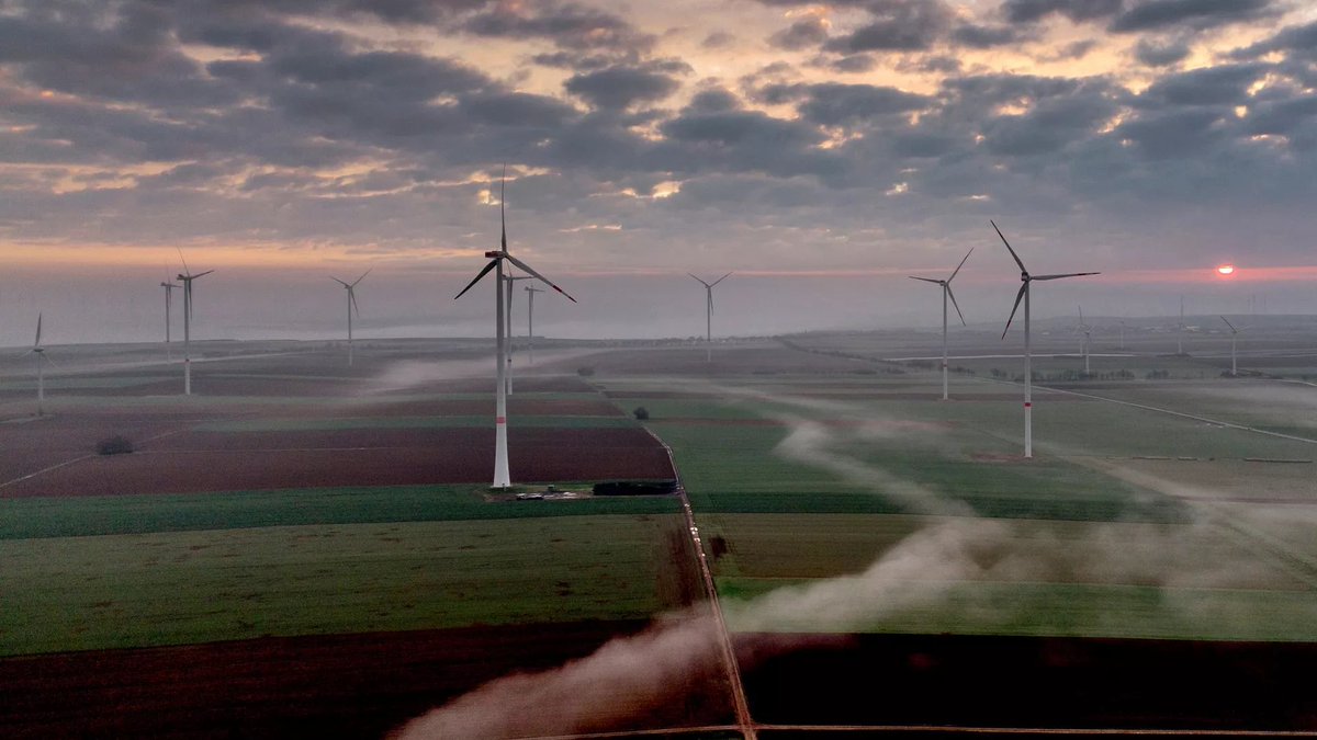 ♻️ 2 countries in Europe are powered by 100% #renewableenergy.

—> Last year was the best year on record for new wind energy installation.
The world installed 116 gigawatts of new #windpower capacity in 2023, according to the latest Global Wind Report from industry trade…