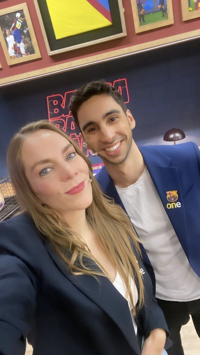 Great to present Barça Live alongside @EuKarolyi for @BarcaOneFCB as Barcelona made their 4th consecutive Women’s Champions League final after beating Chelsea 2-0 at Stamford Bridge. Two very well fought games of football. Congrats to @FCBfemeni and I hope you all enjoyed! 🔵🔴📺