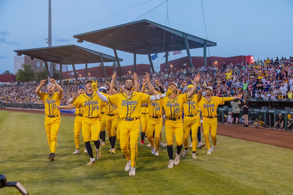 Get the brooms out because we just SWEPT Mesa🏆  So glad we got to witness so many MAJOR moments together. Starting us off with DR (AKA Pookie) being the first round draft pick🏈 The All-Time home run Champion in women's softball, Jocelyn Alo, making her 2024 debut😎 ANDDDD we…