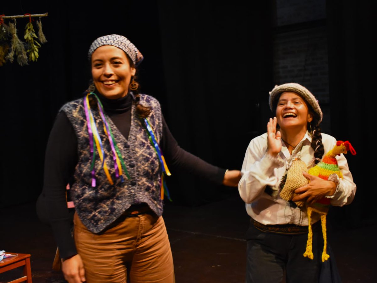 originariosAR's tweet image. #Neuquén Se realizó el 1º Encuentro de Teatristas Mapuche
📷Mira la nota completa  📷 originarios.ar/.../neuquen-se…

#originariosAR #amelkafe #teatristasmapuche #pueblomapuche #identidad #patagonia #puelmapu #comunicacionconidentidad #somosoriginariosAR