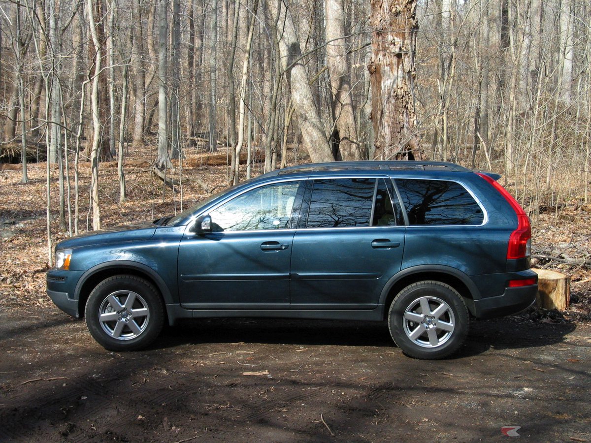 やっぱりクマはXC90で迷わず轢き殺すのがベストだわ