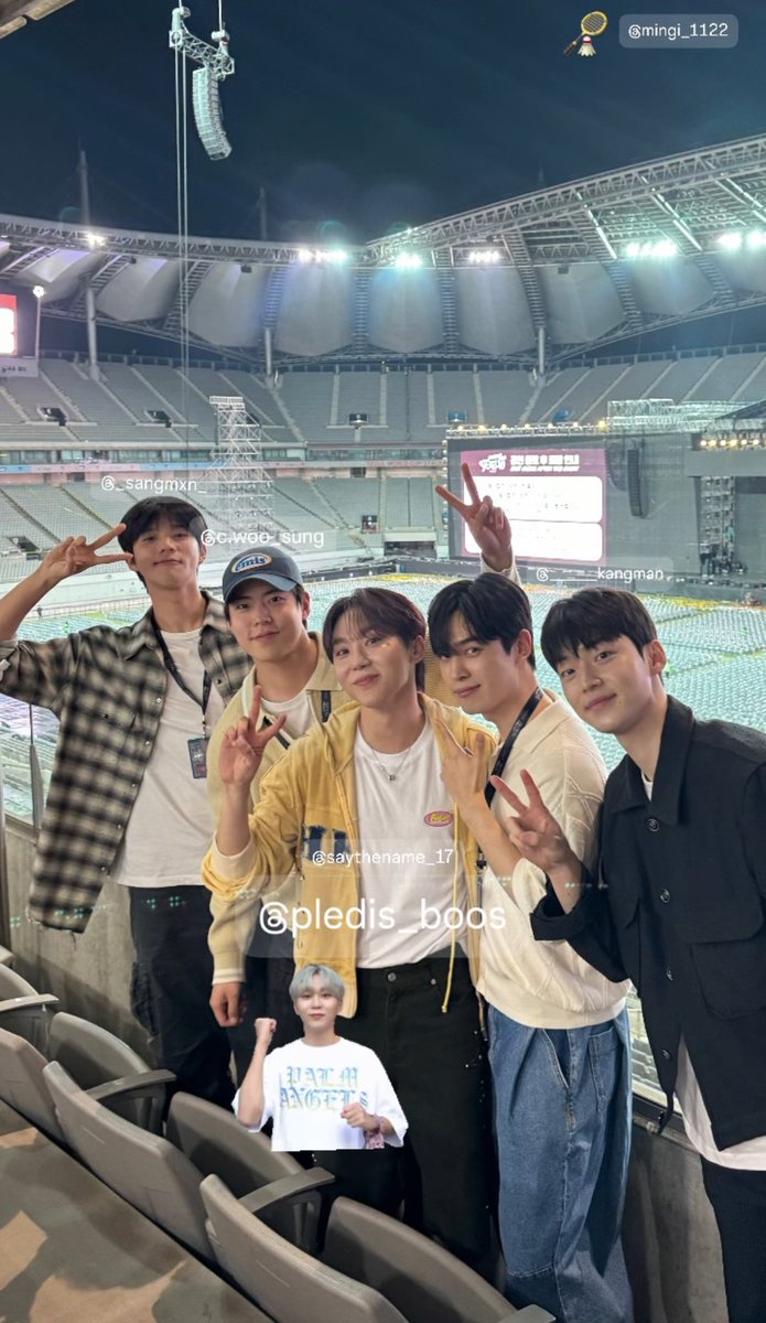 choding9889's tweet image. 친하게 지내는 중이었네ㅠㅠㅠㅠㅠㅠ 큽ㅠㅠ 흡ㅠㅠㅠㅠㅠㅠㅠㅠㅠㅠㅠㅠㅠㅠㅠ