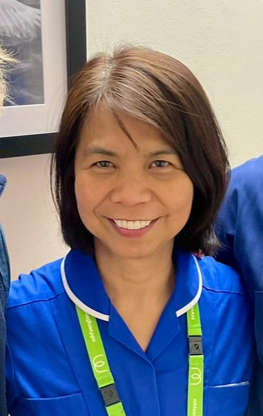 PHU_NHS's tweet photo. It's #LongServiceSunday and today we are celebrating Herminia Santos who left PHU yesterday after 24 years of service 🎉
Hermie will be missed by all her colleagues and friends and we hope she has a happy and healthy retirement.
#ProudToBePHU https://t.co/9OKyr3VU94