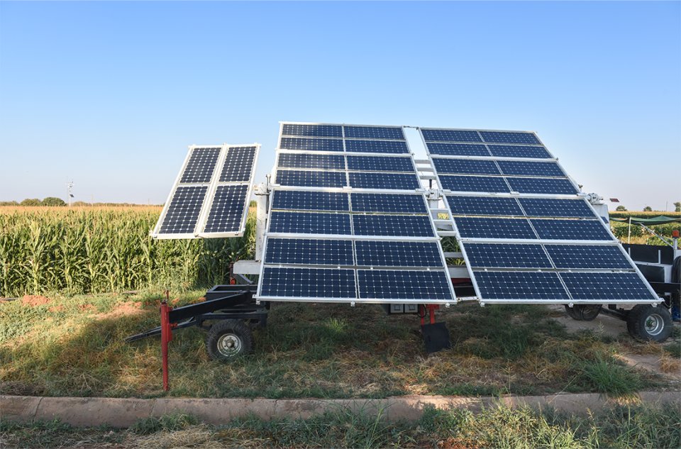 Three #Nebraska businesses are among the award recipients of #USDA's renewable energy program, which helps fund projects that will lower energy costs, generate new income & create jobs for the ag industry. » ow.ly/NZNZ50Rpkae #NebExt #ag #sustainableag
