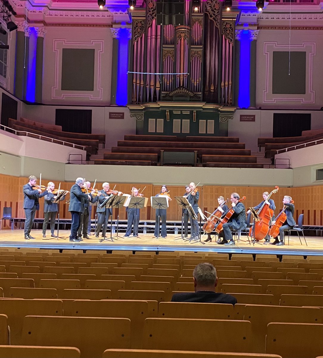 ⁦@EvlanaEnsemble⁩ rehearsing ⁦@ryanmolloymusic⁩ ‘Luasc’ prior to performance ⁦@NewMusicDublin⁩ today at 5pm