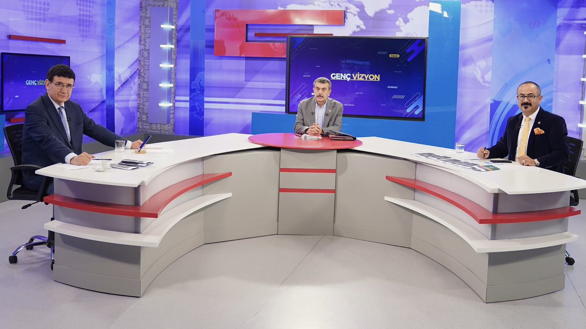 Millî Eğitim Bakanı <a href="/Yusuf__Tekin/">Yusuf Tekin</a>, <a href="/ulketv/">ÜLKE TV</a> "Genç Vizyon” programı canlı yayınında eğitim gündemini değerlendiriyor.