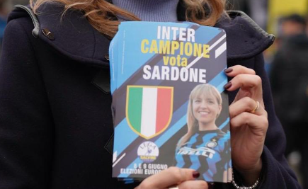 Se sei un cog**me voti #Sardone del clan di #SalviniPagliaccio