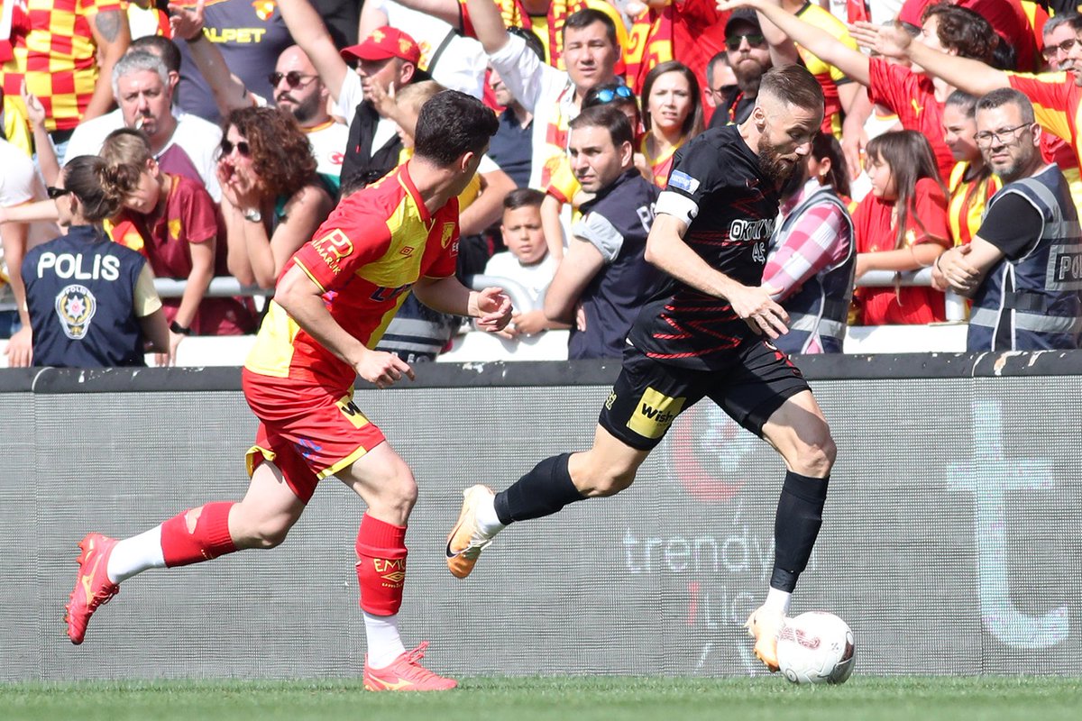 📸  İlk yarıdan kareler.

#HaydiGençler | #GÖZvGB