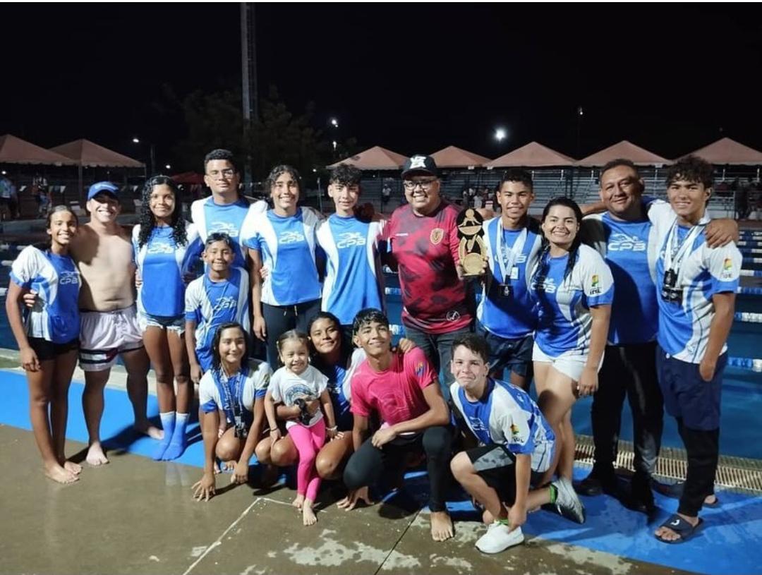 #natacion...El Club Piscinas Bolivarianas del Edo. Lara se coronó Campeón en el Regional de natación zona occidental, Guanare 2024... Felicidades al equipo!!!