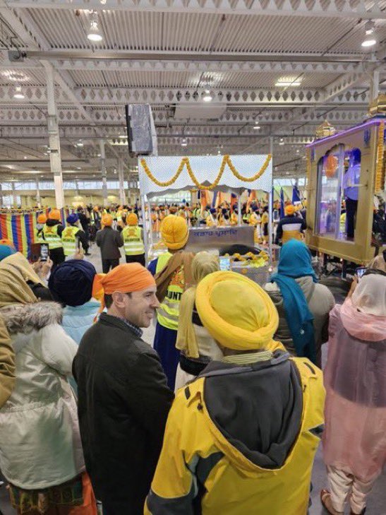 Toronto and the GTA has a large and vibrant Sikh community. Today is Khalsa Day, during which thousands of people walk in a remarkable parade and take part in Seva- selfless, voluntary service, in the Gurdwara and throughout the community. It is a truly beautiful experience.