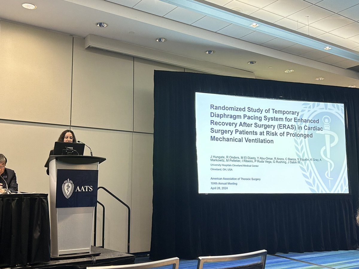 Congratulations to Dr Jessica Hungate and Sr Onders for presenting work on diaphragm pacing in cardiac surgery! Great research. Great presentation!  @JessicaRaeMD @UHCTSurgery @HarringtonHVI @AATSHQ