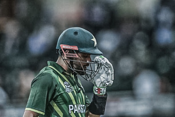 Babar Azam in T20 Cricket in 2024:

Innings: 26
Runs: 1111
Average: 46.29
Strike rate: 130.09
50’s: 11
100’s: 1
High score: 111*(63)

But according to some clowns he is “NOT A T20 PLAYER”.🤡
#BabarAzam𓃵