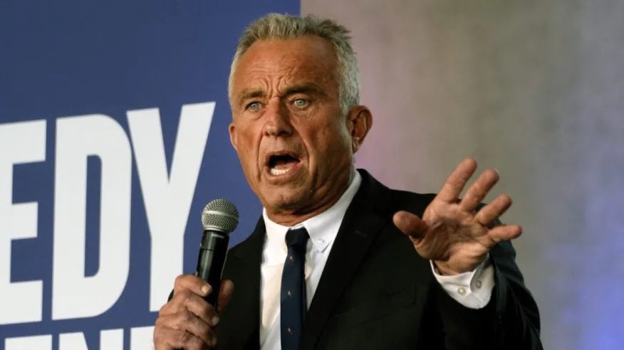 Tables and tides can turn quickly in politics, and nowhere is that more apparent than in Trump’s increasingly unhinged attacks upon RFK Jr.—a candidate who was supposed to be a Biden spoiler. Enjoy the irony in today’s piece! open.substack.com/pub/statuskuo/…