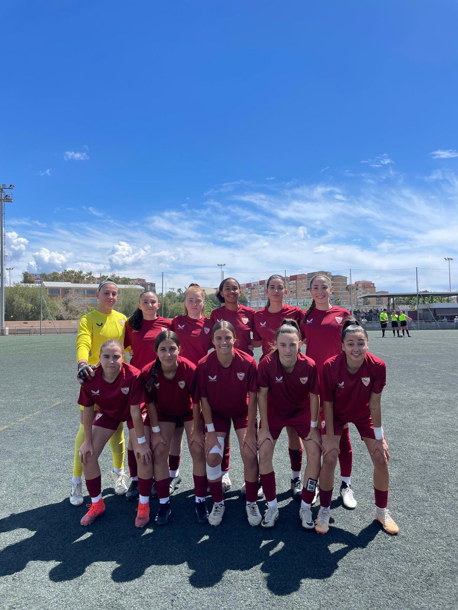 CANTERA | Tablas para las de @ManuelBuzonB en la 1ª Andaluza Femenina Cadete a domicilio, que les deja a un paso del alirón: @MalagaCFemenino 0-0 #SevillaFCFem Cadete ⚪️🔴 #CanteraSevillaFC