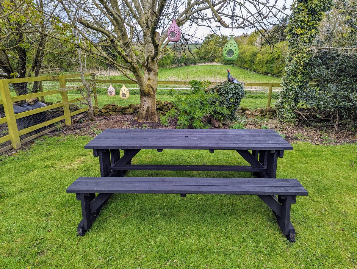 Finished painting the bench. Black is the way forward. #Gardening