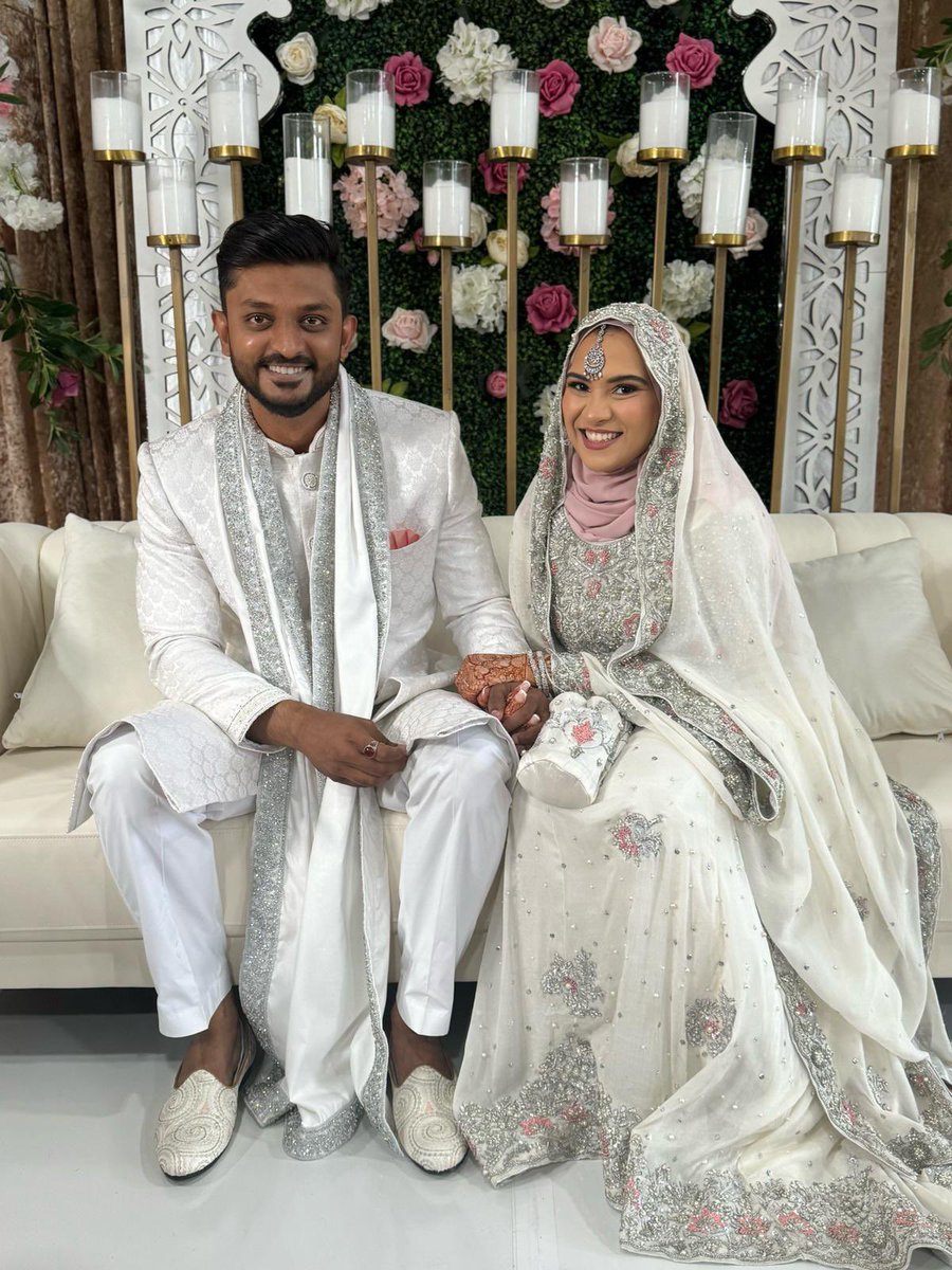mbadat2011's tweet photo. 4.27.24!! Married my best friend. Couldn’t have asked for anything more!! 🥰 https://t.co/QQuPUNGAyE