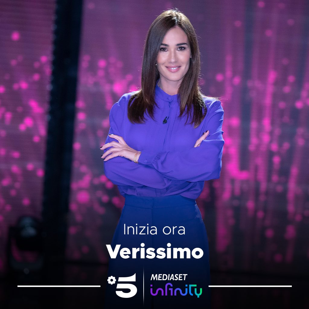 La nostra Silvia Toffanin vi aspetta ORA su #Canale5 e in streaming su Mediaset Infinity per una nuova puntata di #Verissimo 😍