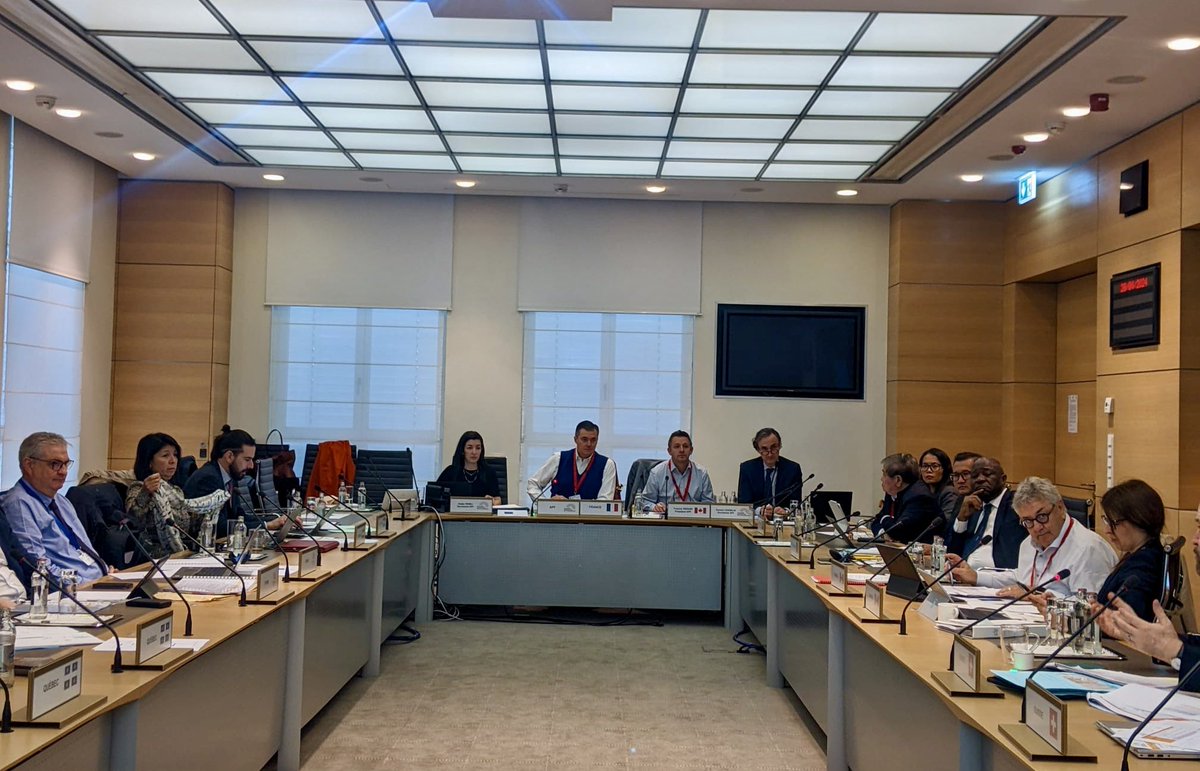 #Luxembourg 🇱🇺| Seconde journée de réunion du Groupe de travail sur la révision des statuts de la Commission politique de l’<a href="/APFfrancophonie/">APF. Francophonie</a> à la <a href="/ChambreLux/">Chambre des Députés</a>.

Le projet de Mécanismes de Vigilance Démocratique est définitivement finalisé et s’articulera ainsi :
1️⃣ Veille