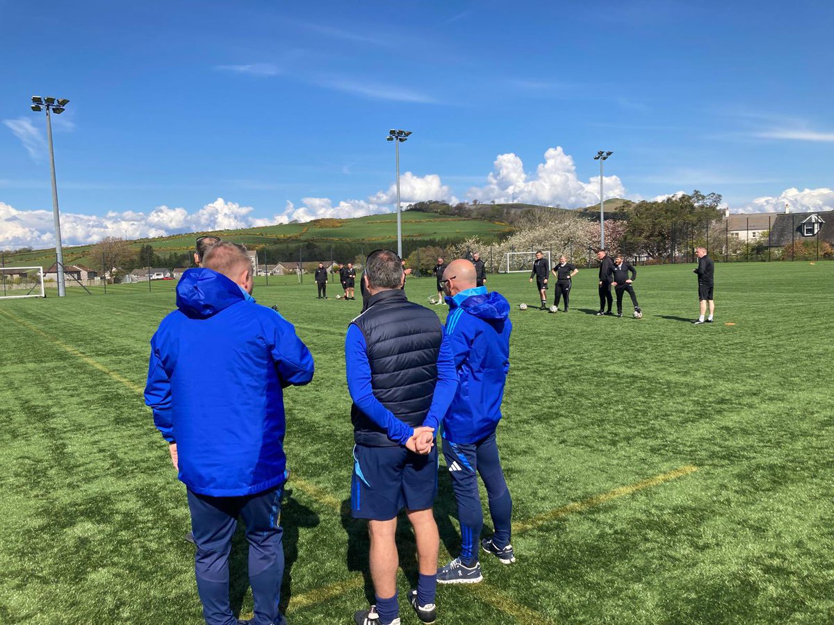Another busy, productive weekend for the #ScottishFACoachEd team 🙌🏻 Welcomed our current Coach Educator and Developer Award group to @InverclydeNSTC for the second residential block. Nice to see the sun out at last for practical work 🌞
