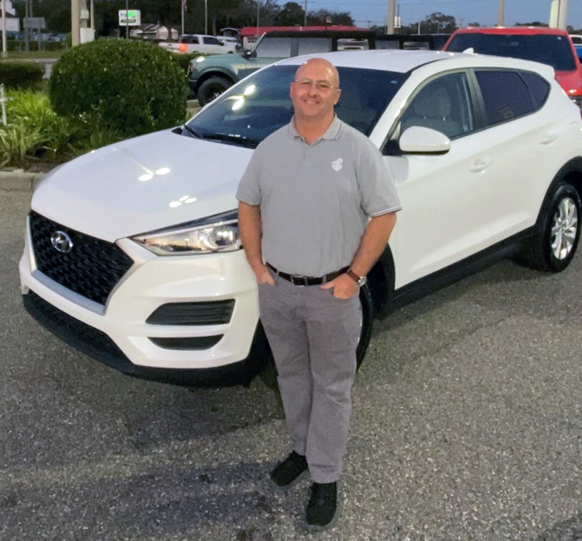 Finding the #Perfect #NewSUV is #Easy! Just come to #LakelandAutomall like David Welch did and pick out your very own like the #HyundaiTucson he found with salesperson with salesperson #TimBrester. #Congratulations David & #ThankYou for choosing us - we're here for you! #Hyundai