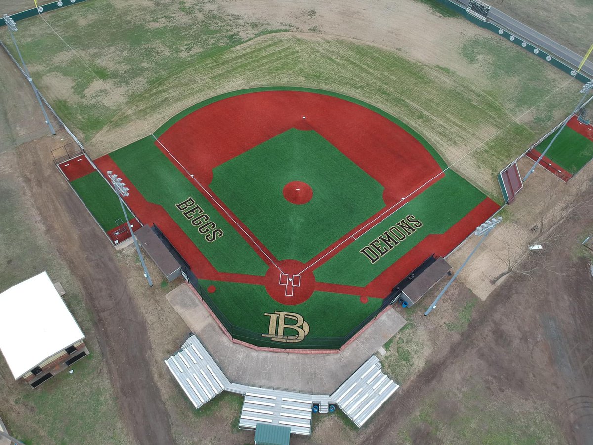 Game Day at Beggs High School! United Turf and Track has just wrapped up installing brand new AstroTurf softball and baseball fields. ⚾️ Beggs Demons 📍 Beggs, Oklahoma 🏟️ Beggs Sports Complex #AstroTurf #OnOurTurf #Beggs #Demons #Sports #SportsBiz #Baseball #Softball