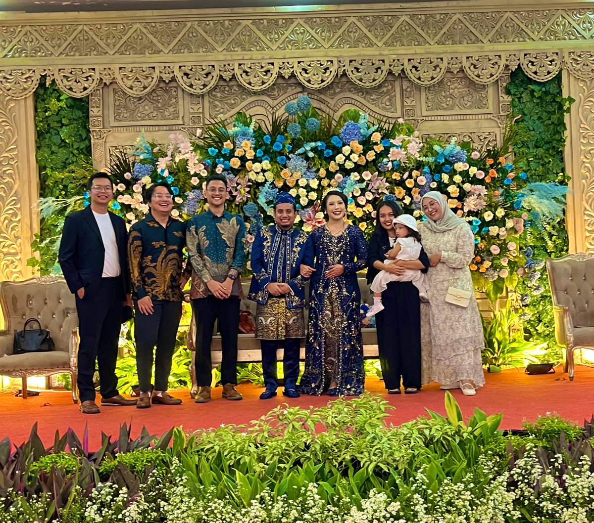 Royal wedding duke ciseaux @rajaminyak_oil & @cemanikantil, semoga Samawa 🤲 W/ @dadimdum @adambrotowijono