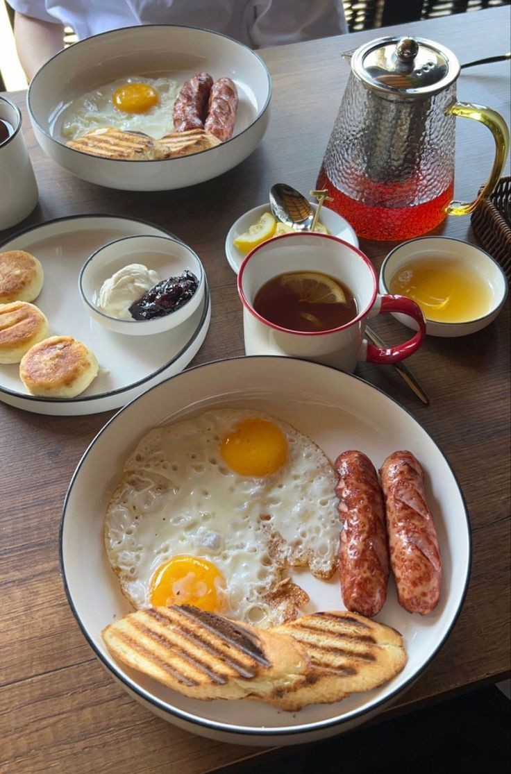 Domingo con D de Delicioso Desayuno y Día Divertido... 🙌🏼☀️☕🌈