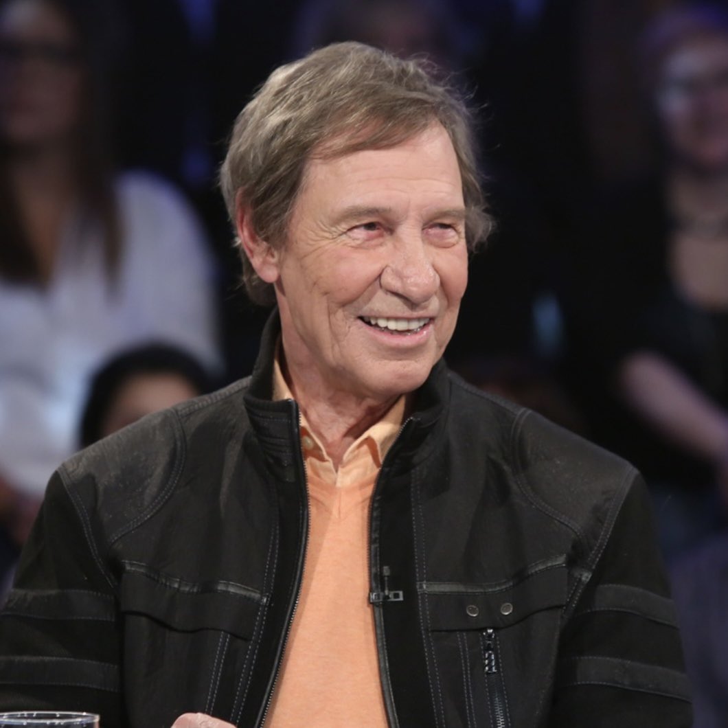 💛 Ce soir à 19 h 30, juste avant de revenir sur les meilleurs moments de la dernière saison, #TLMEP rendra hommage à Jean-Pierre Ferland en revisitant quelques-uns de ses passages à l’émission au fil des ans. 
📺 @iciradiocanada @icirctele