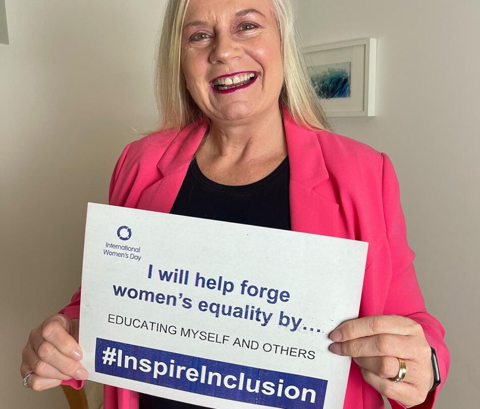 Meet @thealisonedgar MBE, a #motivationalspeaker, #businesswoman and #author who made a pledge for #womensequality for #IWD2024 👏🏻 saying '#InspireInclusion is about creating an environment where #diversity is valued, respected & celebrated' ✨️ #IWD #InternationalWomensDay