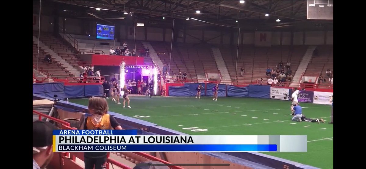 I love arena football, but does this look acceptable for the Philadelphia Soul’s debut in Louisiana last night?#arenafootball #sportsbiz