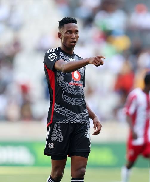 All the Bucs fans and supporters who love &amp; adore
THALENTE MBATHA ......comment with ❤️ and retweet 🔄🙏🏽

#OrlandoPirates #OnceAlways <a href="/orlandopirates/">Orlando Pirates</a> <a href="/SwartSakk/">KING SWART SAKK 👑</a> thembi Maswanganyi Mofokeng condolences  #MetroFMAwards #EFFAdvert Saleng  Buthelezi Dlamini