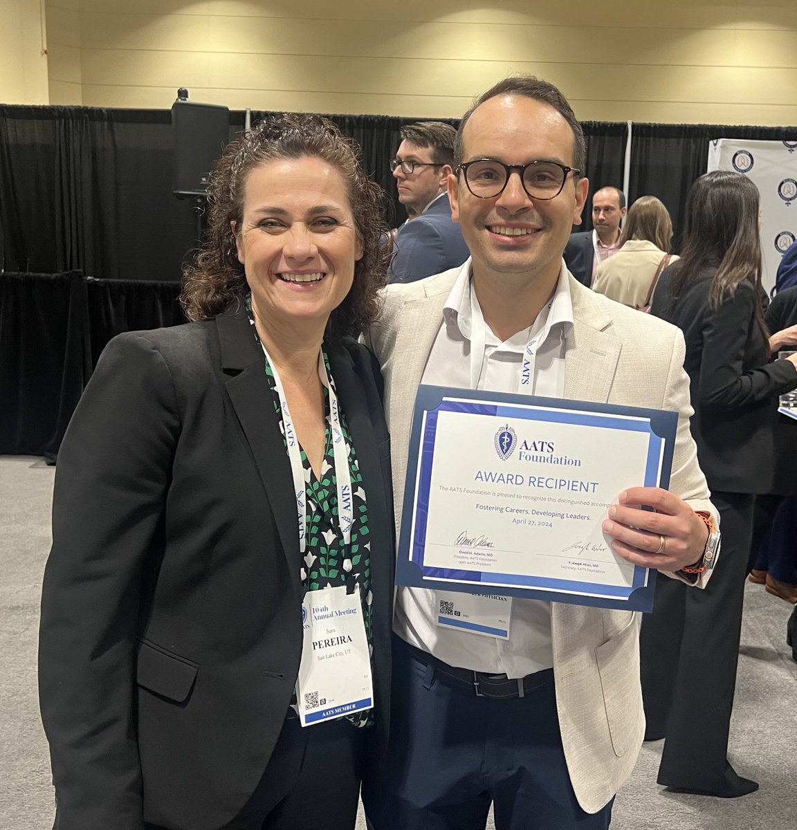 🎉🎉🎉🎉🎉Congratulations Dr. Contreras! Rising Superstar in esophageal surgery @UofUCTSurgery @UofUSurgery. Thank you @AATSHQ for supporting Dr. Contreras to complete his Master in Ethics at Harvard University. Proud of you Nico #AATS2024 @LatinoCTS @LatinoSurgery