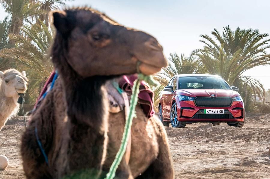 autocar's tweet image. Autocar&apos;s James Attwood takes a 4x4 Skoda Enyaq to the desert with a glovebox full of range anxiety pills buff.ly/4dcC0DD