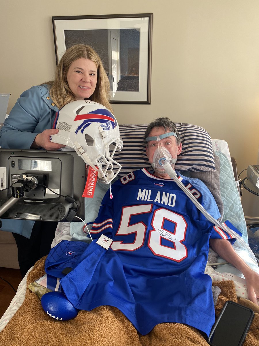 BIG thank you to the @BuffaloBills for the beautiful note of encouragement, cool gear, including a helmet and jersey signed by two of my favourite players, and an invitation to training camp. My heart is filled with gratitude. #BillsMafia #EndALS