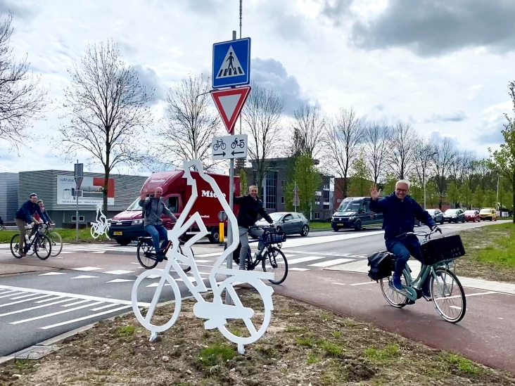 To ensure smooth, safe, and enjoyable cycling between villages and cities, the Province of Utrecht @ProvUtrecht is developing nine cycle routes. A section of the 12-kilometer cycle route between Utrecht and IJsselstein has been finished! provincie-utrecht.nl/actueel/nieuws…