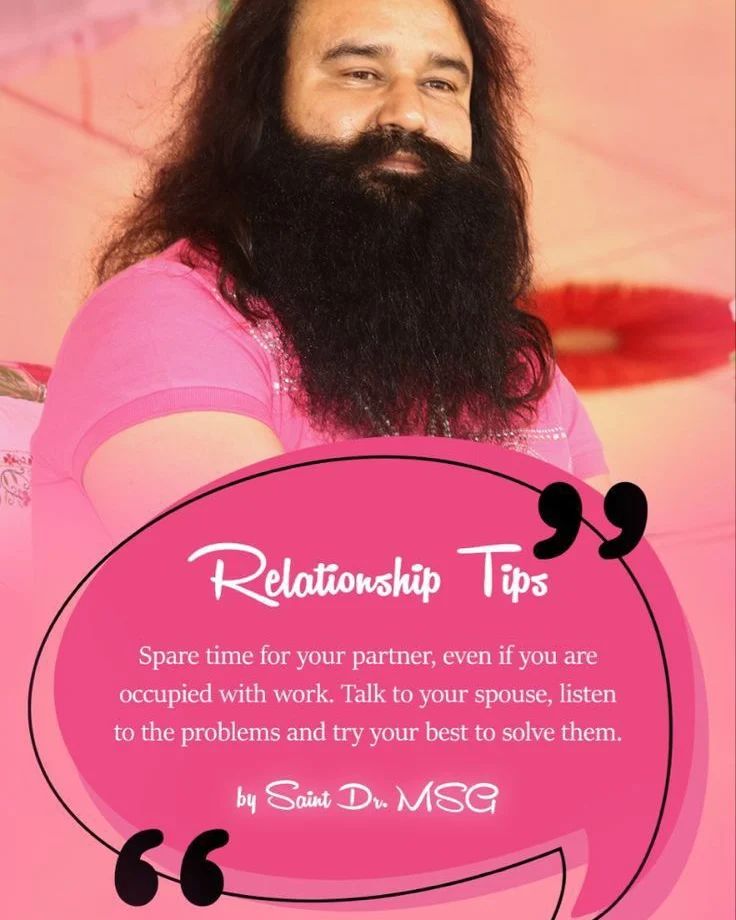 पति-पत्नी के बीच एक आदर्श रिश्ता सोच समझ से बना होता है, न कि सिर्फ समझौता करने से। एक-दूसरे का समर्थन और सम्मान करना इसे पहले से कहीं अधिक मजबूत बनाता है।
Saint Dr Gurmeet Ram Rahim Singh Ji Insan 
#RelationshipTips
#IndianCulture #RelationshipAdvice
#RespectEachOther