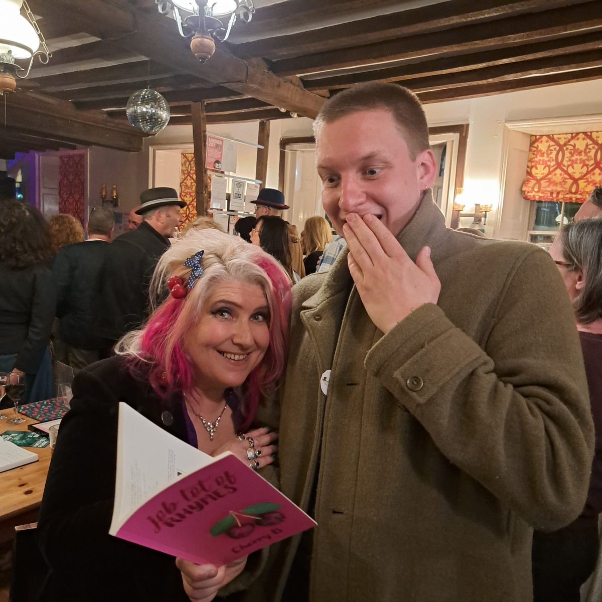 Cherry B (@bcherry67) on Twitter photo Love it at gigs when random superstars come to listen to a night of poetry <a href="/george_ezra/">george E Z R A</a> <a href="/PeeshNE63/">Peesh LoGOz</a> <a href="/CherryPeesh/">Cherry & Peesh</a> Love it at gigs when random superstars come to listen to a night of poetry <a href="/george_ezra/">george E Z R A</a> <a href="/PeeshNE63/">Peesh LoGOz</a> <a href="/CherryPeesh/">Cherry & Peesh</a>