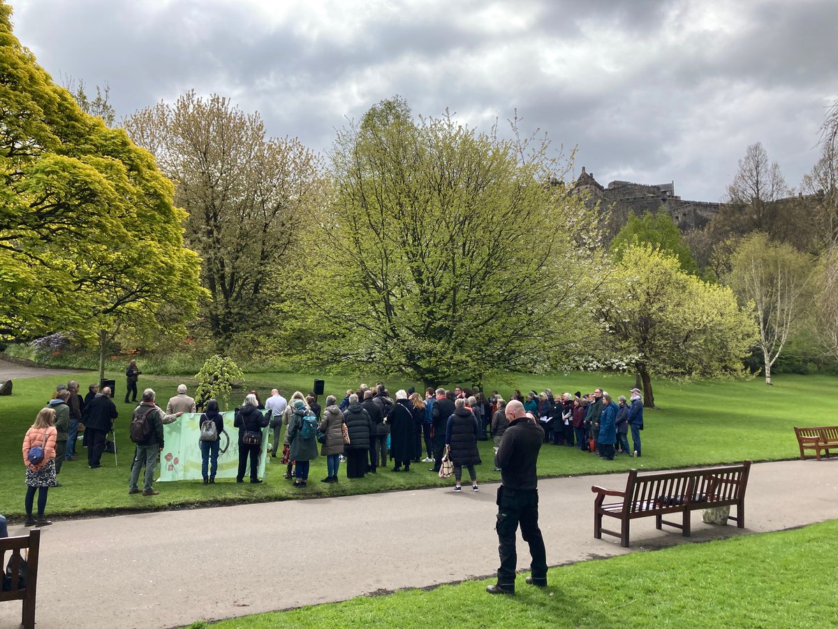 edinburghCND's tweet photo. #IWMD2024 
Edinburgh CND joined the Edinburgh Trade Union Council's event in Princes St Gardens to mark International Workers Memorial Day. 
This weekend is the 38th anniversary of #Chernobyl where many workers lost their lives. @ScottishCND https://t.co/hVGyqkMiAJ