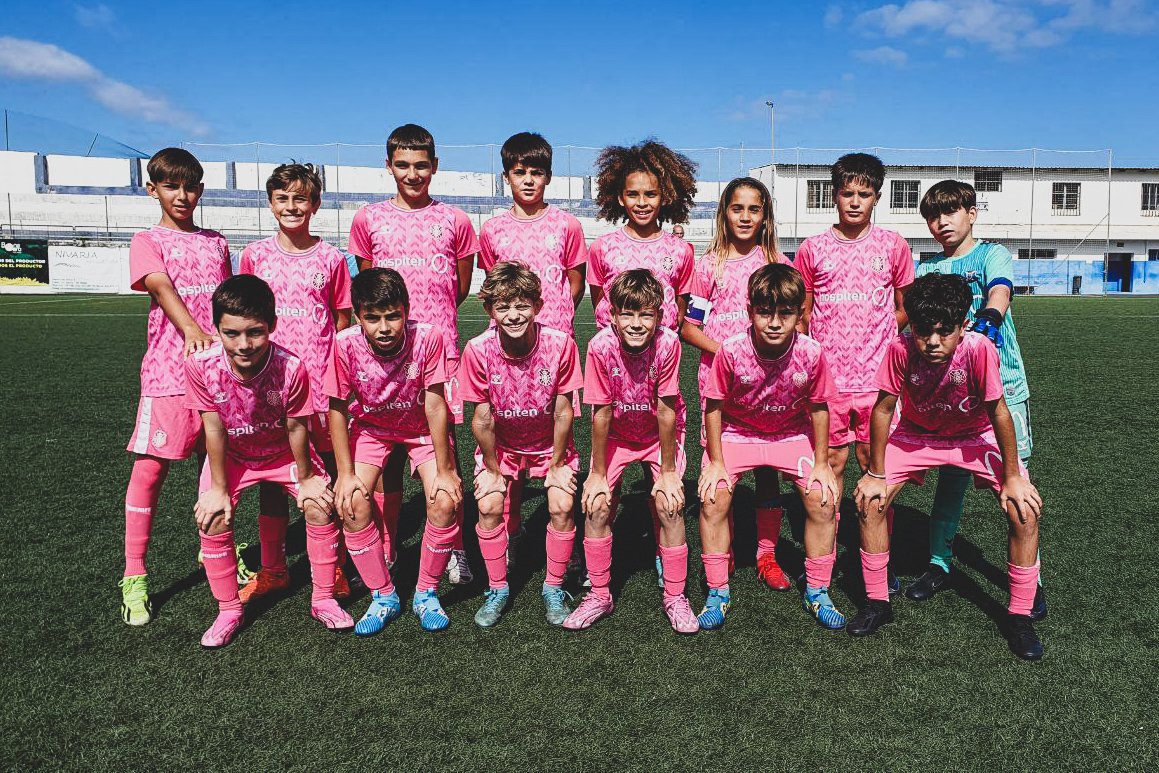 ⚽ El #AlevínCDT completa su temporada regular con un nuevo resultado positivo 🙌🏻⚪🔵. #CanteraCDT @CDTOficial #YoSoyElTenerife